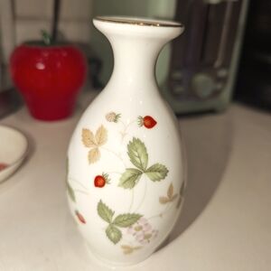 Vintage Wedgewood Bone China Vase